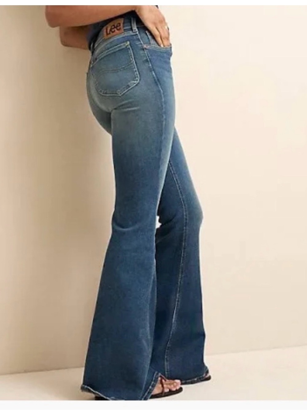 Lee Vintage Modern High-Rise Flare Jeans - Size 29